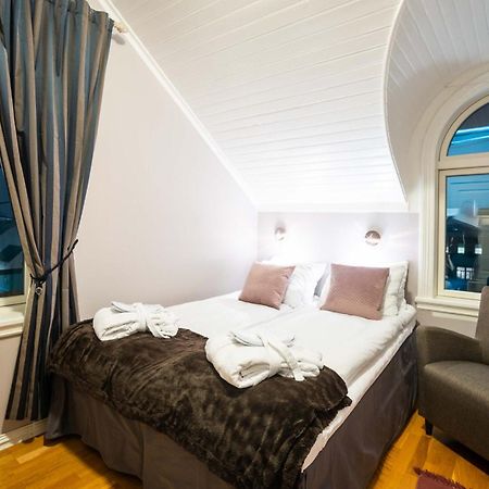 Enter Tromso - Exclusive 4 Bedroom Villa Exterior foto