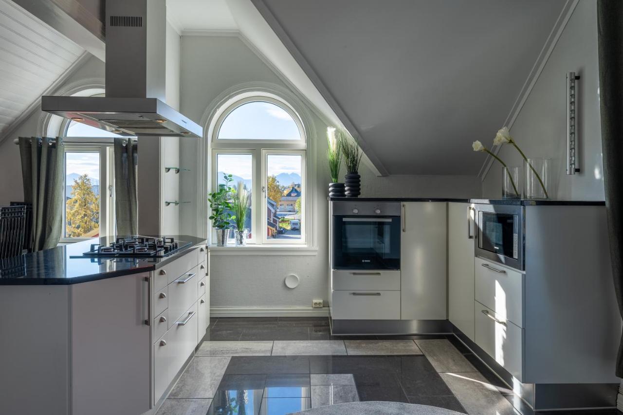 Enter Tromso - Exclusive 4 Bedroom Villa Exterior foto